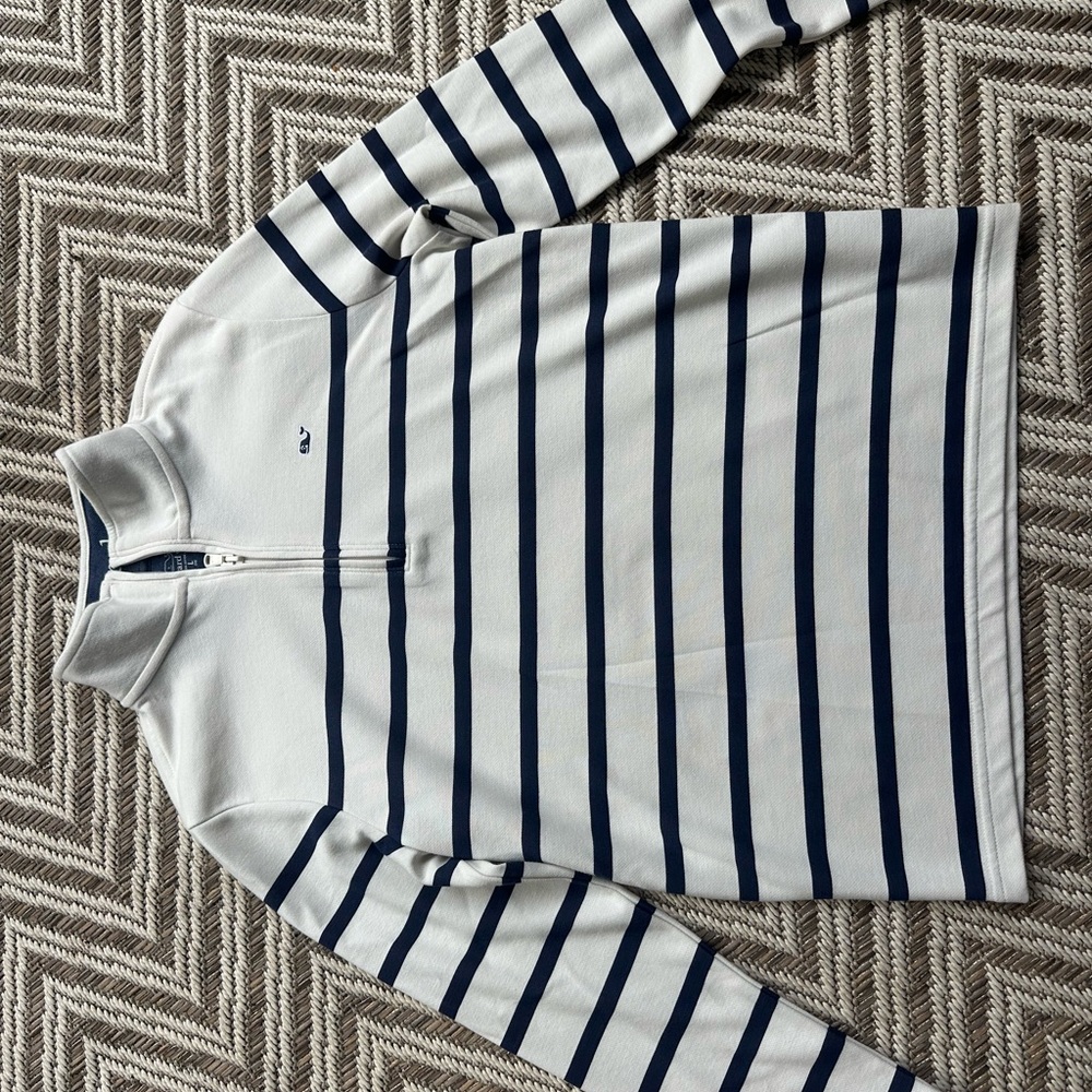 Vineyard Vines Navy and White Pullover